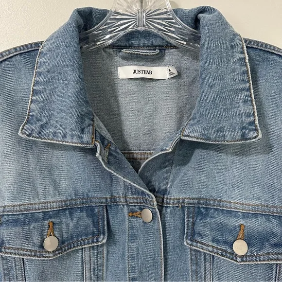 NWT JUSTFAB Oversized Denim Jacket Medium Light Wash Cotton Medium Y2K Boxy - Picture 10 of 12